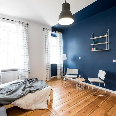 Apartment Top Host 2
